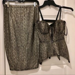 NEW! Gold Two Piece Outfit l!